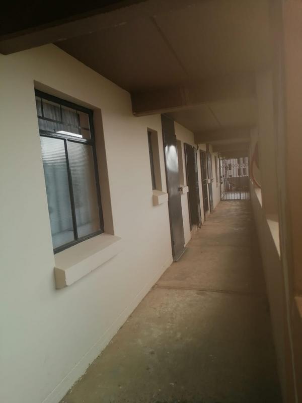 2 Bedroom Property for Sale in Fleurhof Gauteng
