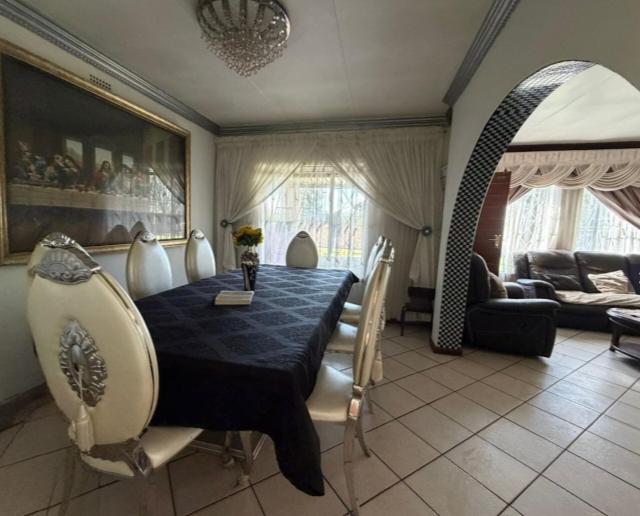4 Bedroom Property for Sale in Dalpark Gauteng