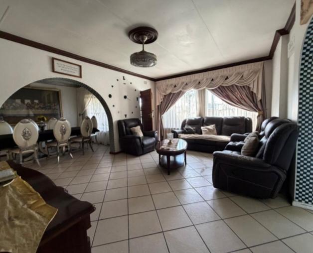 4 Bedroom Property for Sale in Dalpark Gauteng