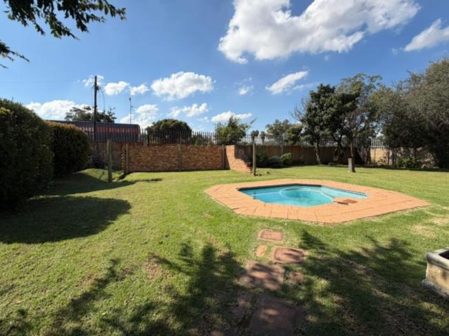 4 Bedroom Property for Sale in Dalpark Gauteng