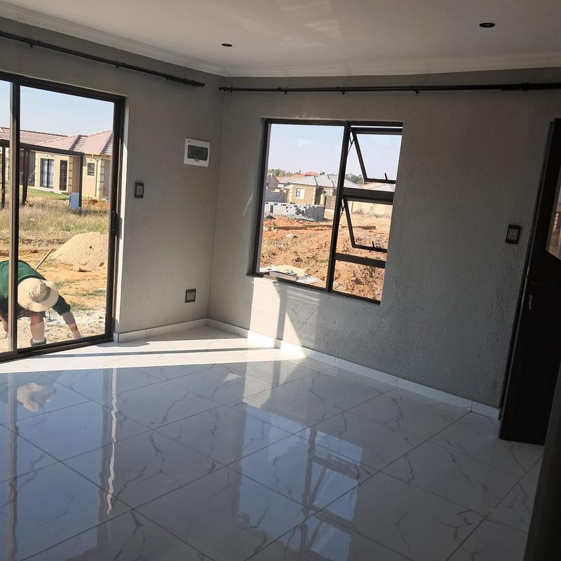 2 Bedroom Property for Sale in Reigerpark Gauteng