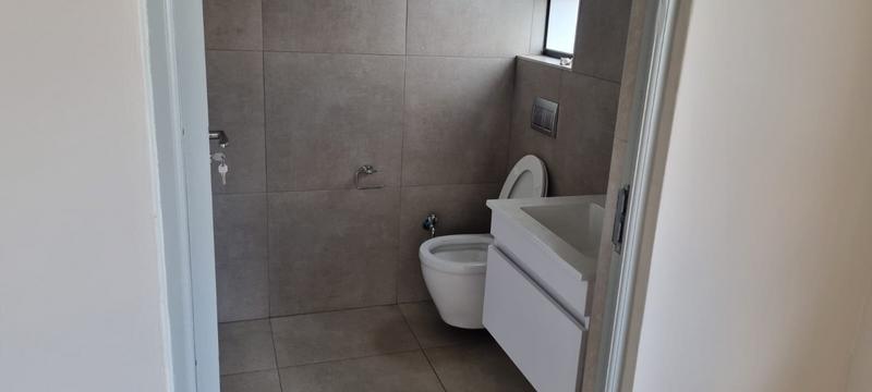 To Let 2 Bedroom Property for Rent in Johannesburg Central Gauteng