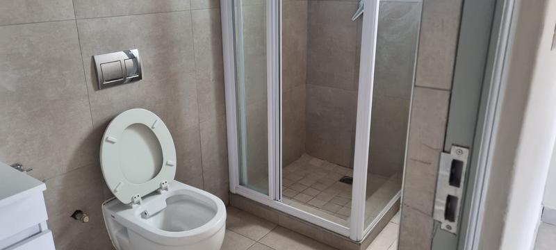 To Let 2 Bedroom Property for Rent in Johannesburg Central Gauteng