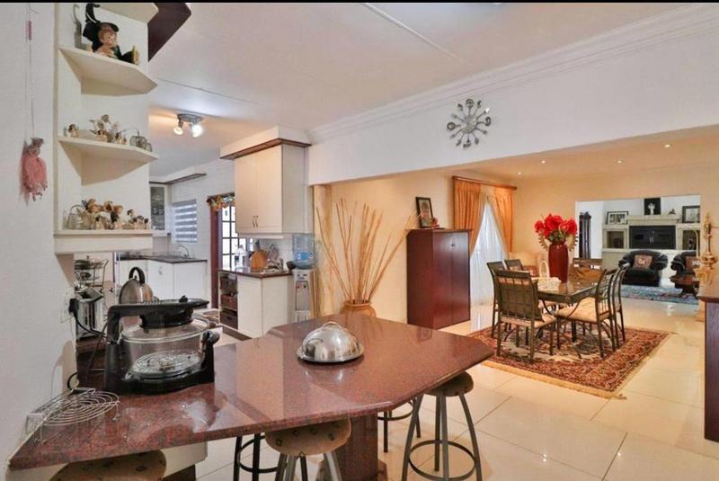 To Let 4 Bedroom Property for Rent in Erasmia Gauteng