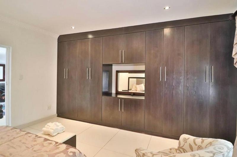 To Let 4 Bedroom Property for Rent in Erasmia Gauteng