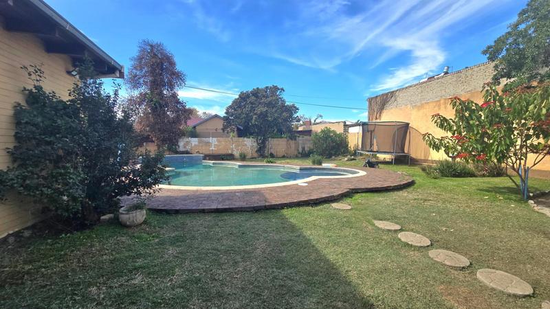 3 Bedroom Property for Sale in Elspark Gauteng