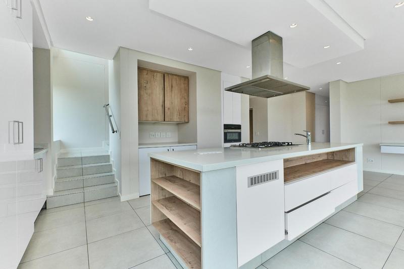 To Let 3 Bedroom Property for Rent in Hurlingham Gauteng