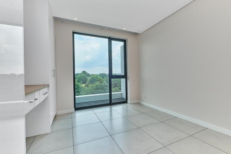 To Let 3 Bedroom Property for Rent in Hurlingham Gauteng