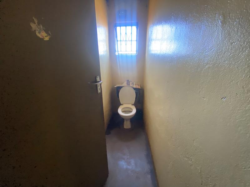 2 Bedroom Property for Sale in Katlehong South Gauteng