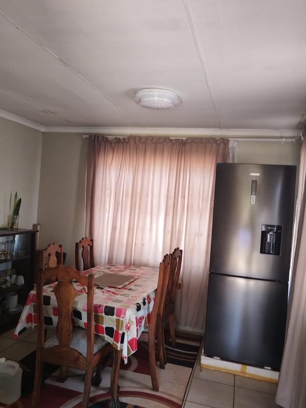2 Bedroom Property for Sale in Katlehong South Gauteng