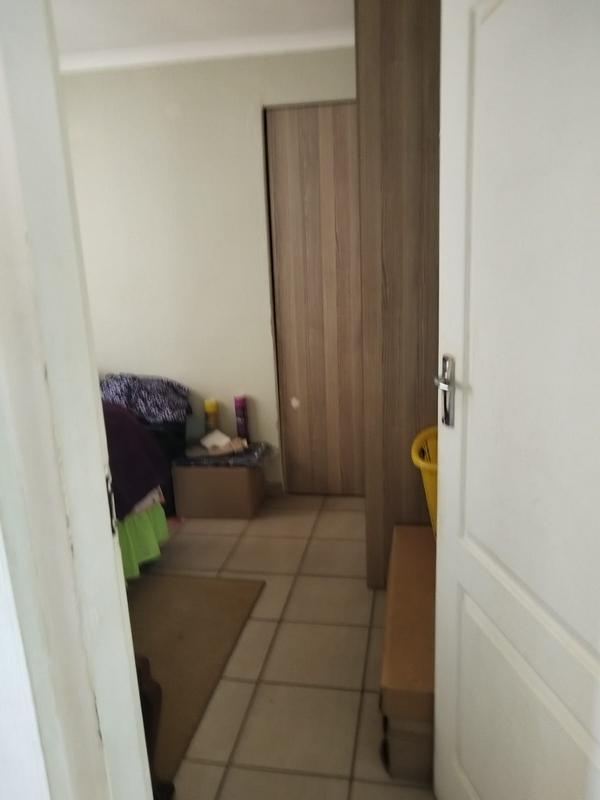 2 Bedroom Property for Sale in Katlehong South Gauteng