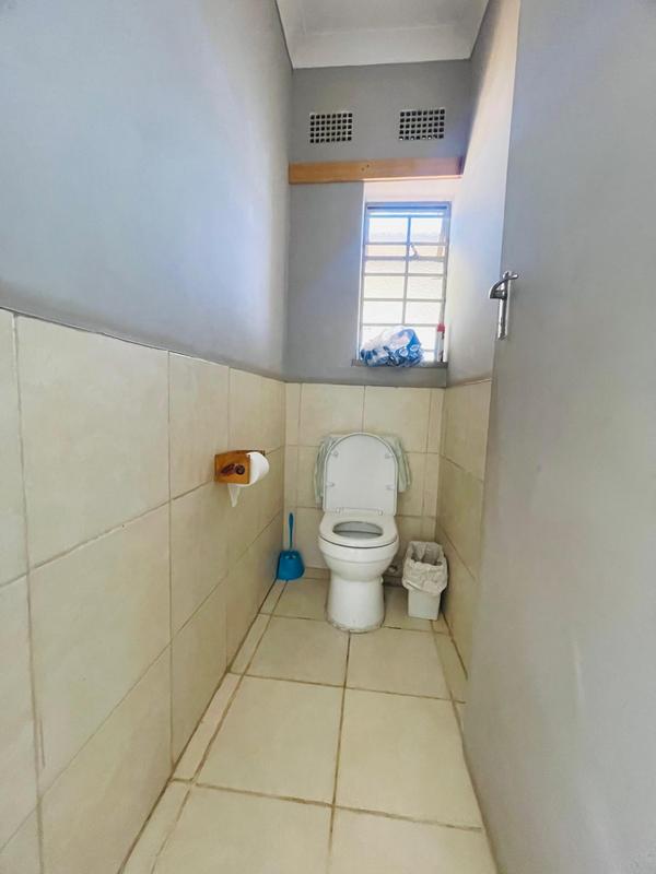 4 Bedroom Property for Sale in Casseldale Gauteng