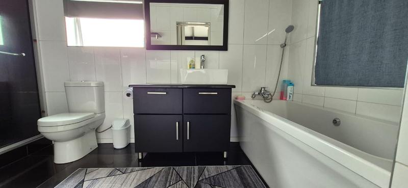 3 Bedroom Property for Sale in Selection Park Gauteng