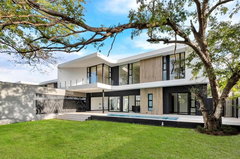 4 Bedroom Property for Sale in Bryanston Gauteng