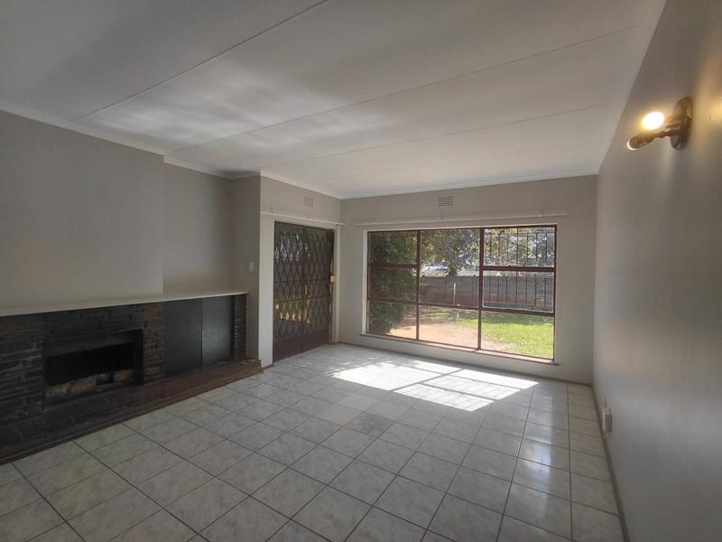To Let 4 Bedroom Property for Rent in Birch Acres Gauteng