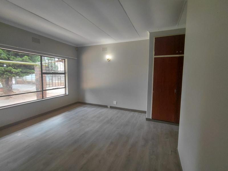 To Let 4 Bedroom Property for Rent in Birch Acres Gauteng