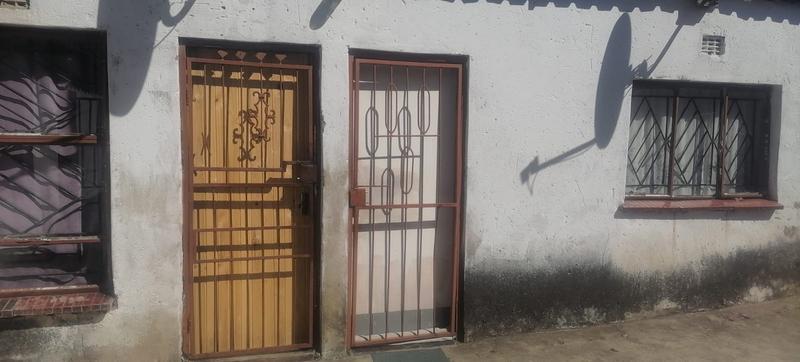 9 Bedroom Property for Sale in Tembisa Central Gauteng