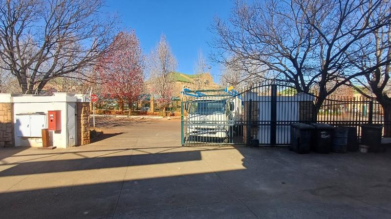 To Let Commercial Property for Rent in Highveld Gauteng
