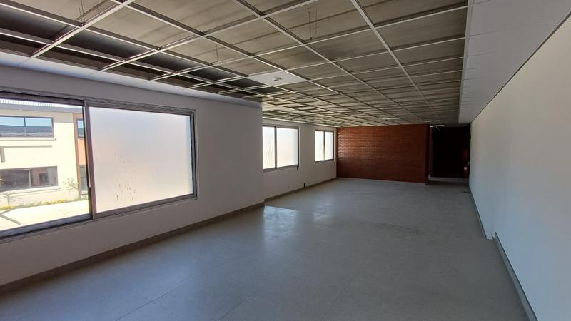To Let Commercial Property for Rent in Kosmosdal Gauteng