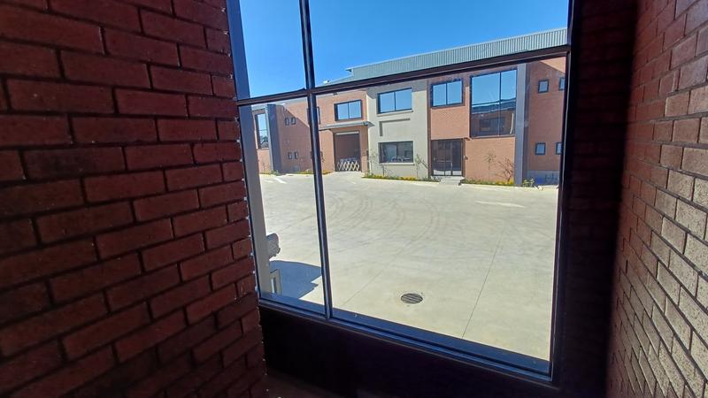 To Let Commercial Property for Rent in Kosmosdal Gauteng