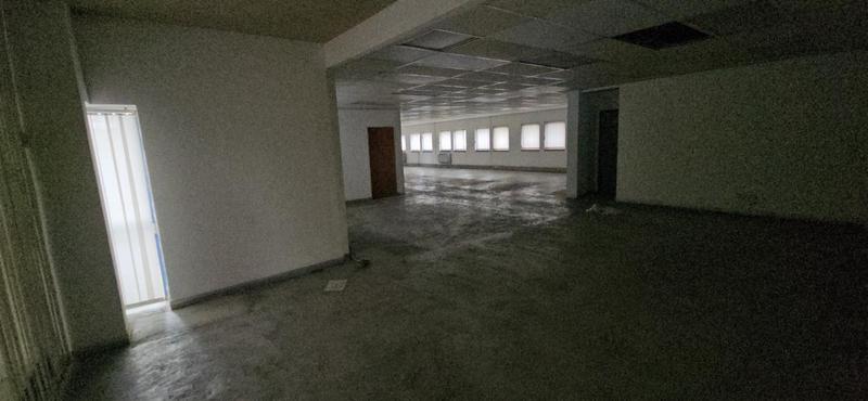 To Let Commercial Property for Rent in Randjespark Gauteng