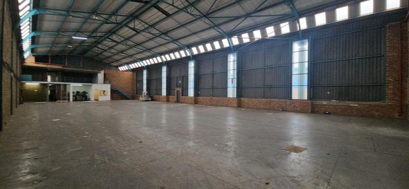 To Let Commercial Property for Rent in Randjespark Gauteng