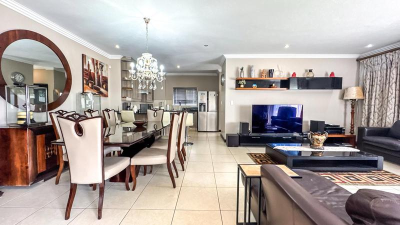 To Let 3 Bedroom Property for Rent in Midstream Estate Gauteng