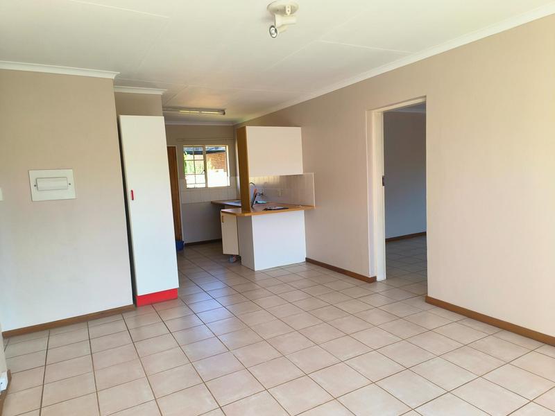 2 Bedroom Property for Sale in Faerie Glen Gauteng