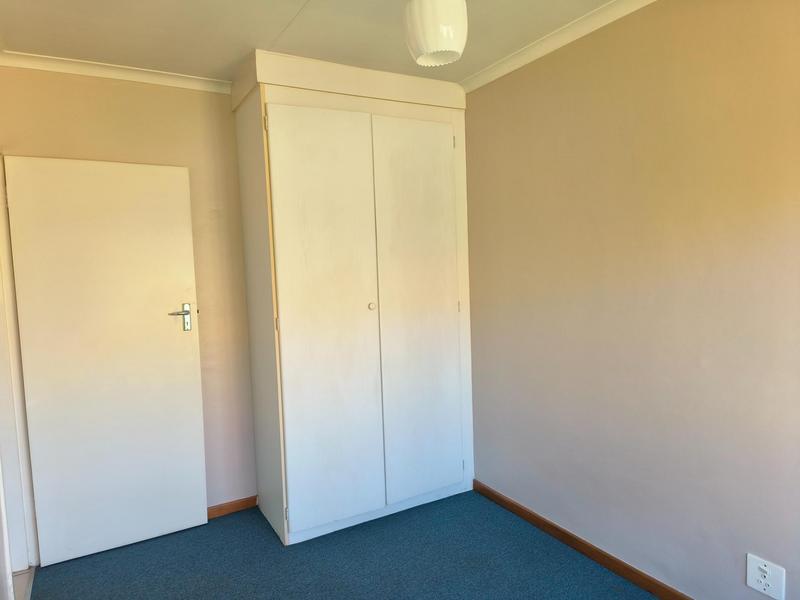 2 Bedroom Property for Sale in Faerie Glen Gauteng