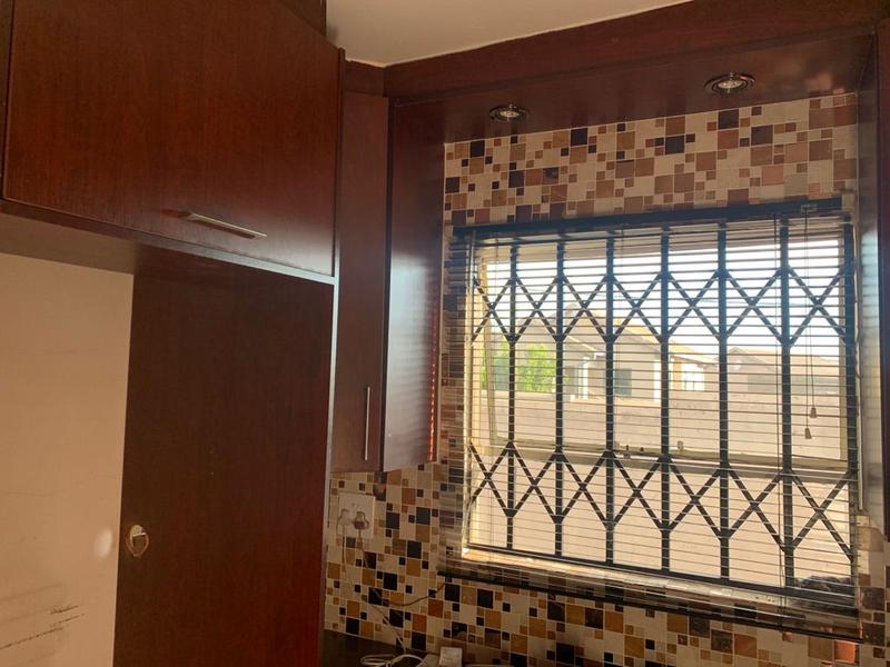 2 Bedroom Property for Sale in Fleurhof Gauteng