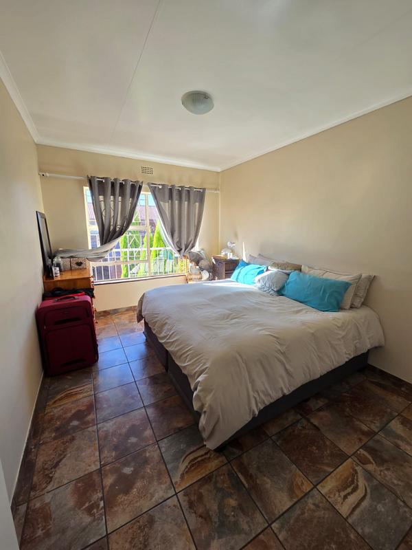 To Let 2 Bedroom Property for Rent in Dayanglen Gauteng