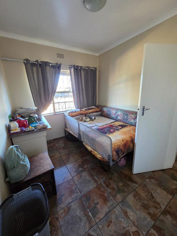 To Let 2 Bedroom Property for Rent in Dayanglen Gauteng