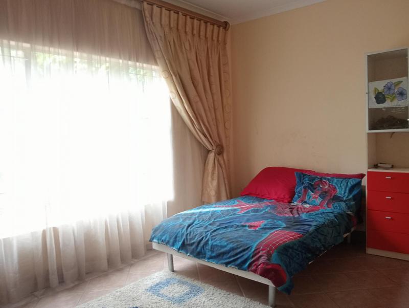 5 Bedroom Property for Sale in Rangeview Ext 4 Gauteng