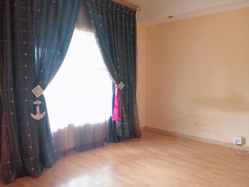 5 Bedroom Property for Sale in Rangeview Ext 4 Gauteng