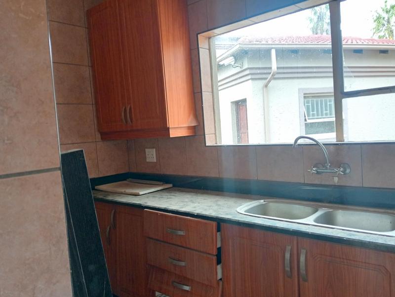 5 Bedroom Property for Sale in Rangeview Ext 4 Gauteng