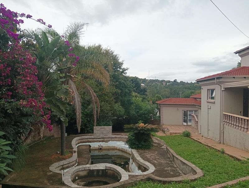 5 Bedroom Property for Sale in Rangeview Ext 4 Gauteng