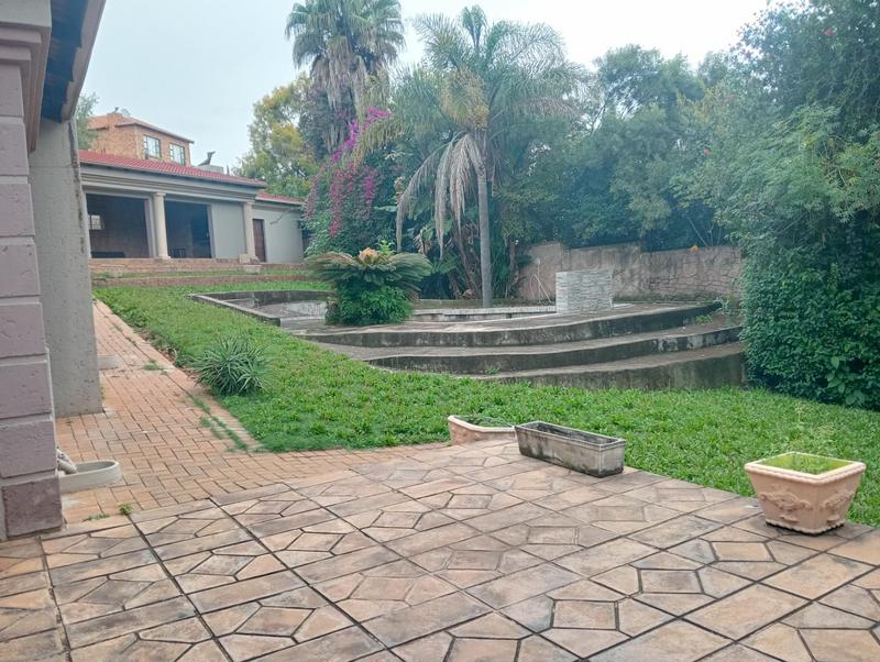 5 Bedroom Property for Sale in Rangeview Ext 4 Gauteng