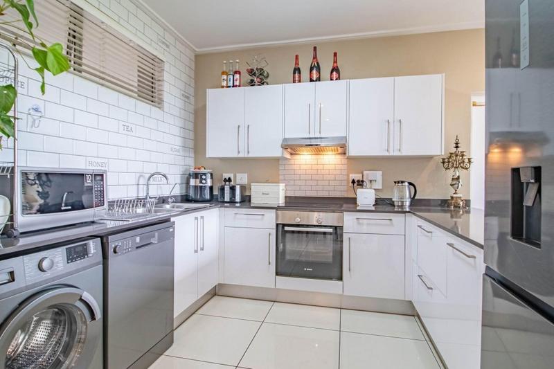3 Bedroom Property for Sale in Bedfordview Gauteng