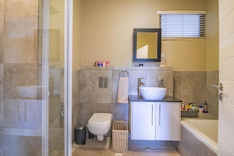3 Bedroom Property for Sale in Bedfordview Gauteng