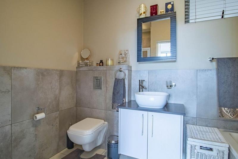 3 Bedroom Property for Sale in Bedfordview Gauteng
