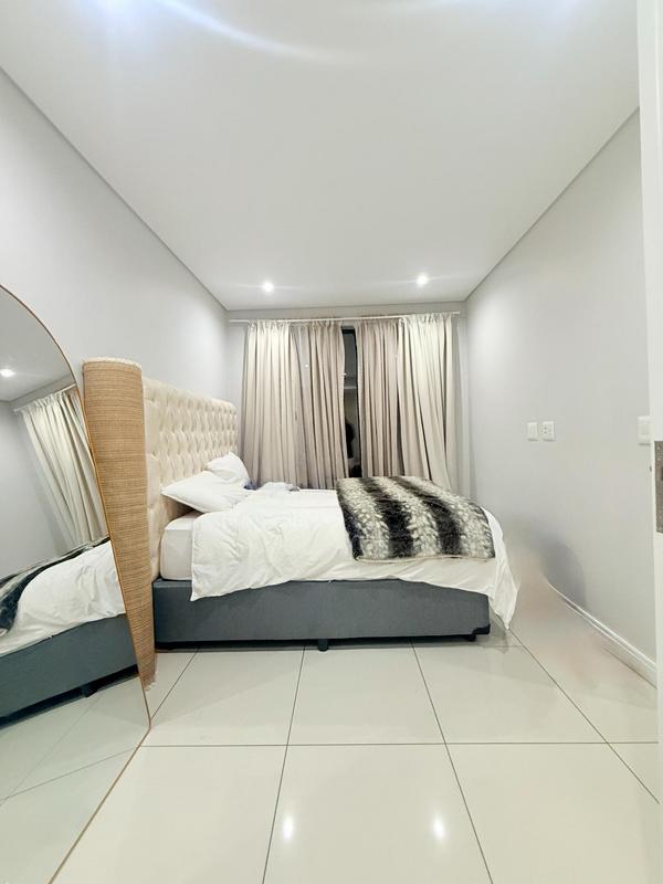 To Let 1 Bedroom Property for Rent in Houghton Estate Gauteng