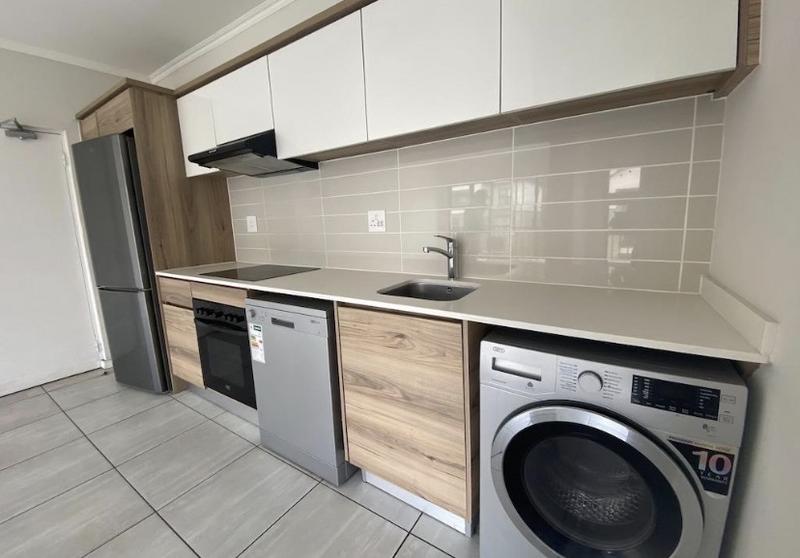 To Let 1 Bedroom Property for Rent in Waterfall Gauteng