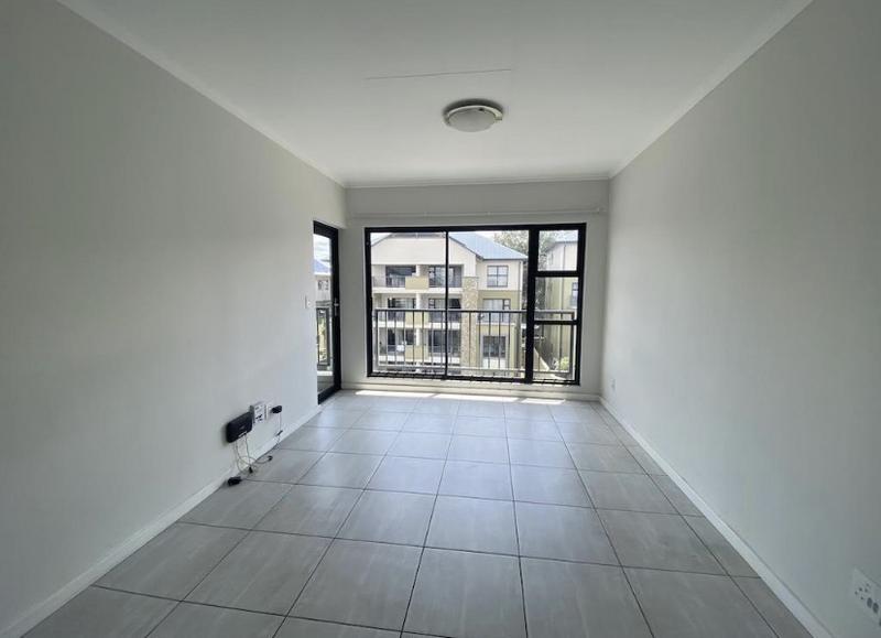 To Let 1 Bedroom Property for Rent in Waterfall Gauteng