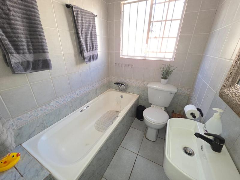 To Let 3 Bedroom Property for Rent in Villieria Gauteng