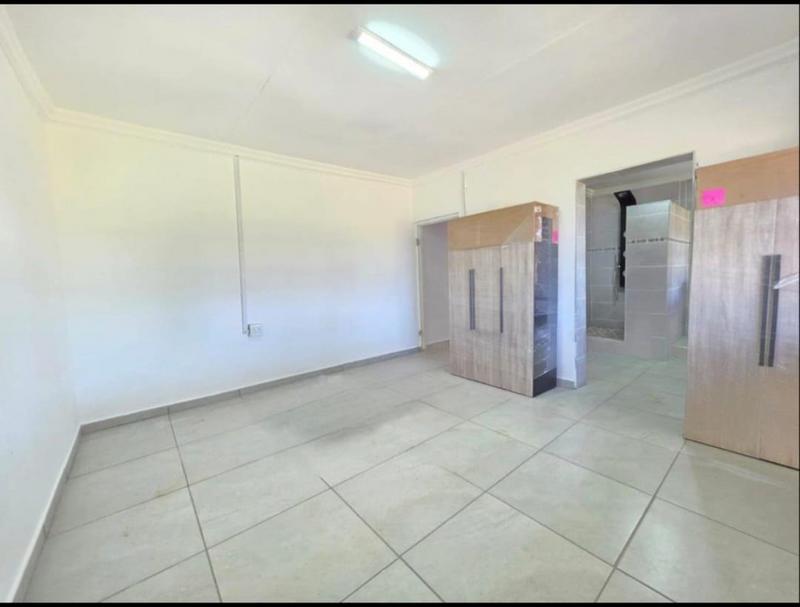 4 Bedroom Property for Sale in Helderstrome AH Gauteng