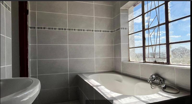 4 Bedroom Property for Sale in Helderstrome AH Gauteng