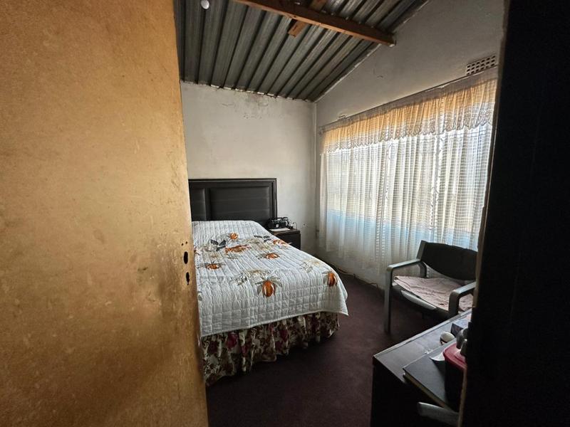 2 Bedroom Property for Sale in Katlehong South Gauteng
