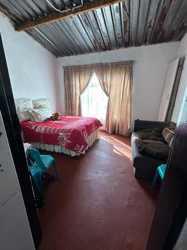2 Bedroom Property for Sale in Katlehong South Gauteng