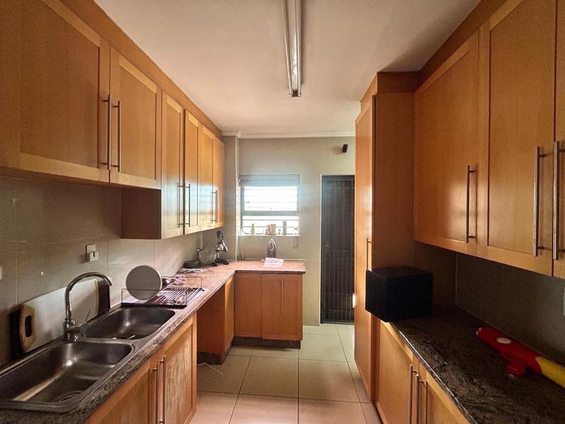 5 Bedroom Property for Sale in Helderwyk Gauteng