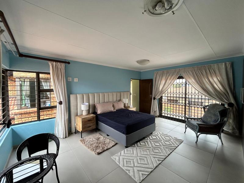 5 Bedroom Property for Sale in Helderwyk Gauteng